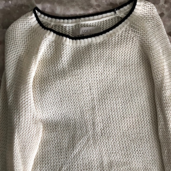 White knit light weight sweater - Picture 2 of 3